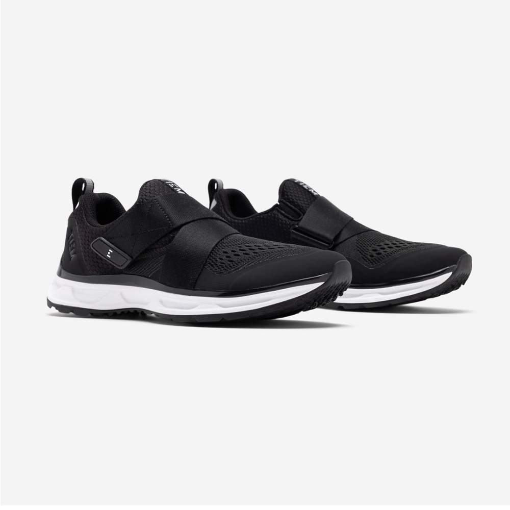 Tiem Slipstream spin shoes
